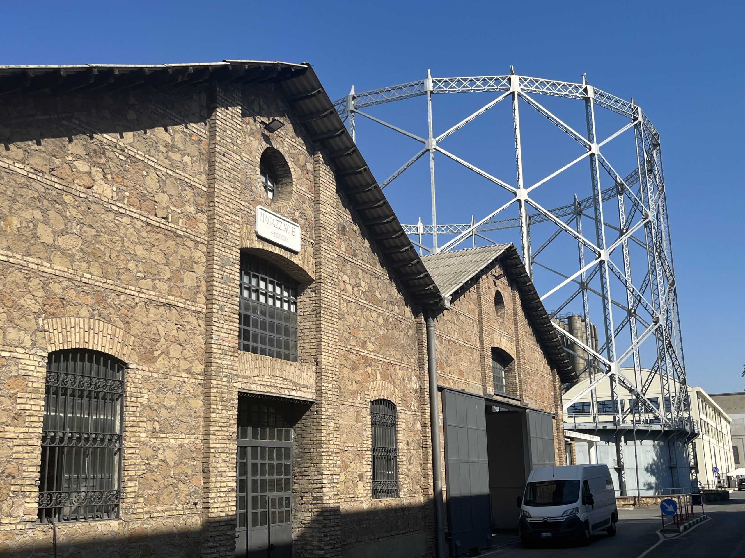 Gazometro: il simbolo della Roma industriale compie 89 anni