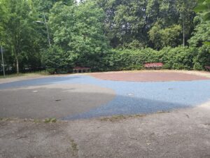 Vecchia area giochi parco Giovannipoli