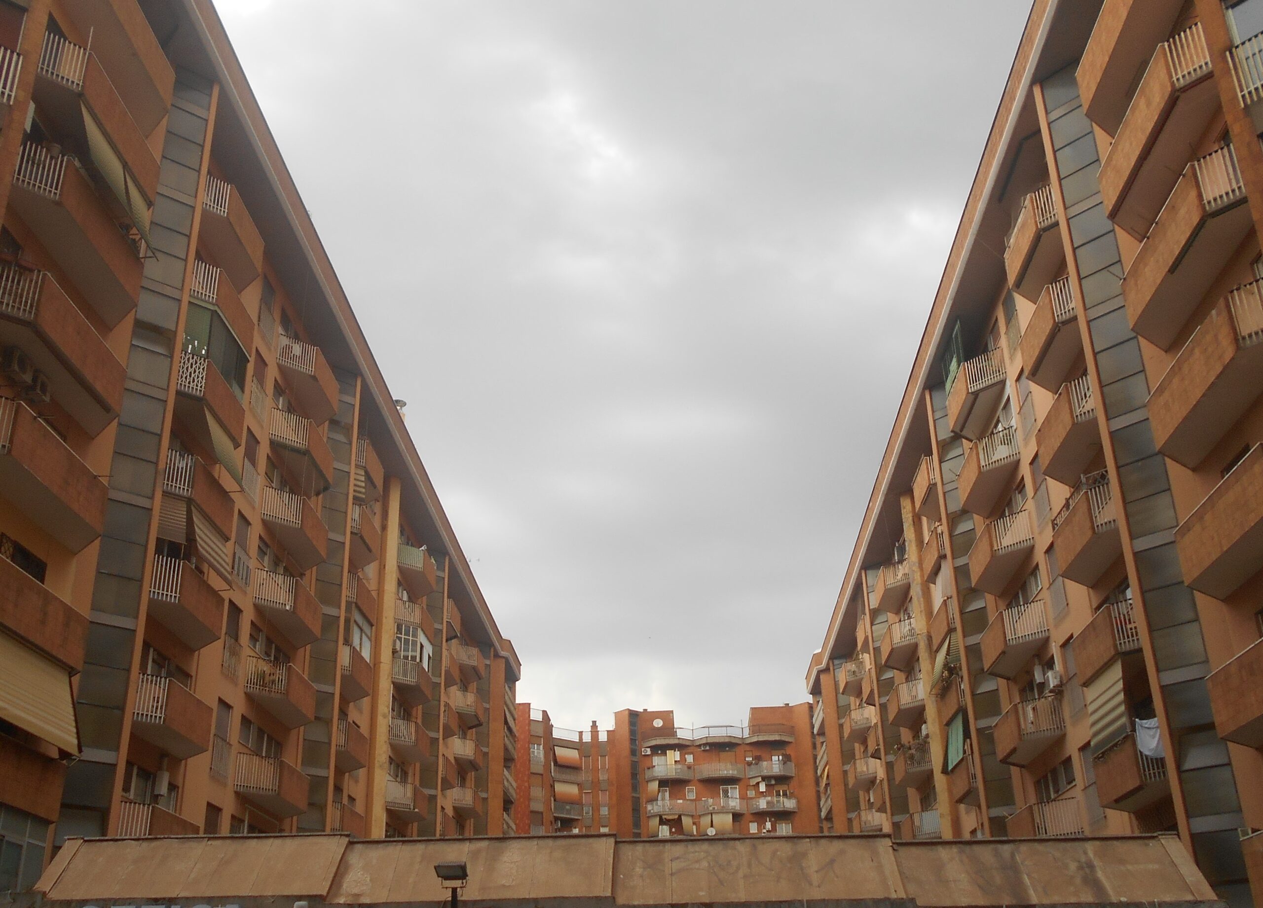 Via Badoero: contratti d’affitto non rinnovati, più di cento case vuote